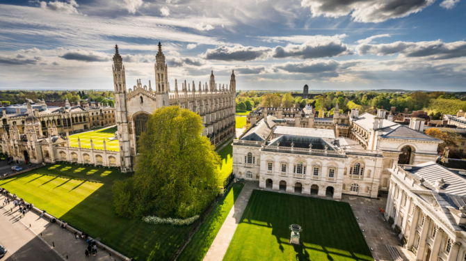 Całoroczny kurs językowy w Cambridge, Unwersytet w Cambrige widziany z góry
